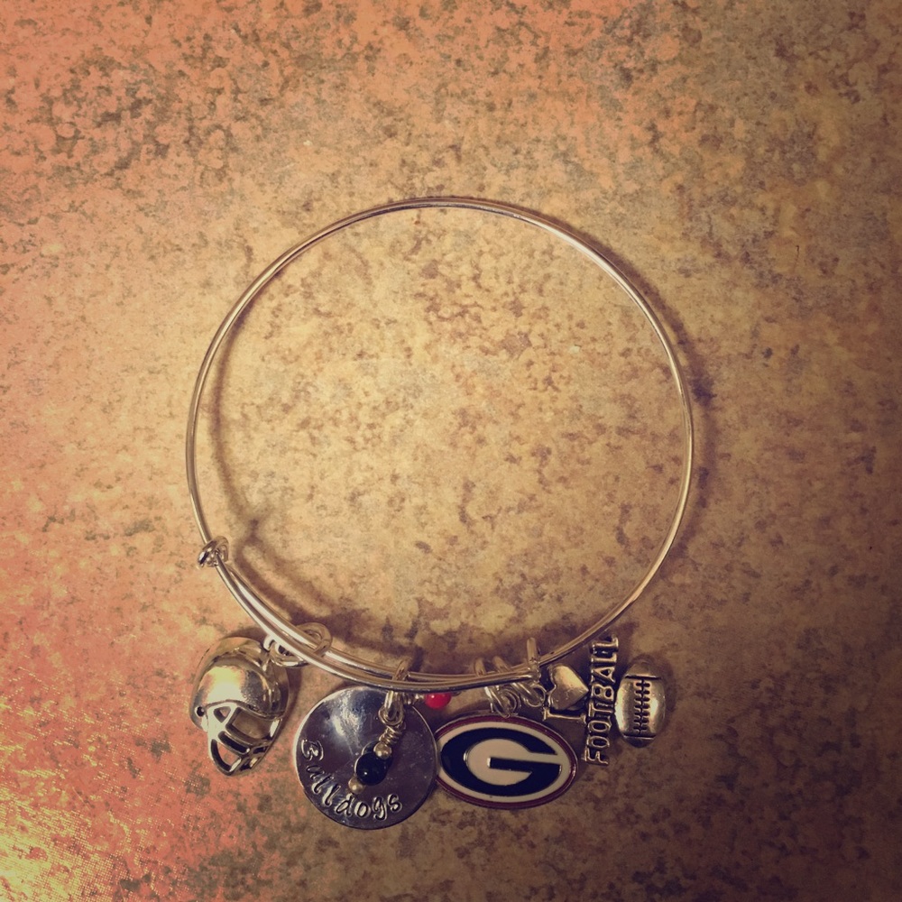 New! Silver Georgia Bulldogs charm bracelet